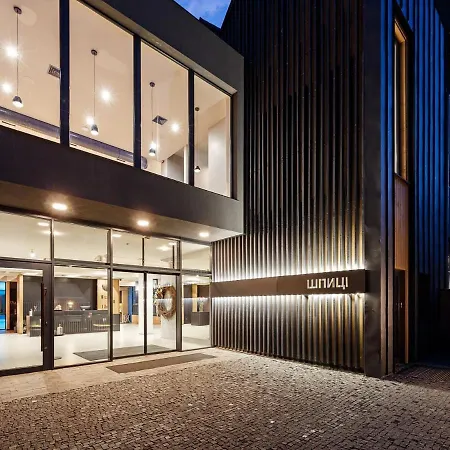 шпиці & ホテル *