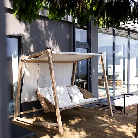 шпиці & バコヴェル