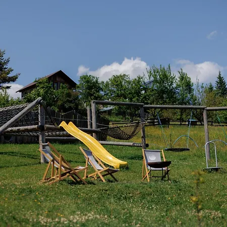 шпиці & Hotel Bukowel