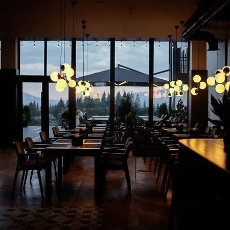 шпиці Hotel&spa Буковель