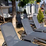Ξενοδοχείο шпиці & Μπούκοβελ